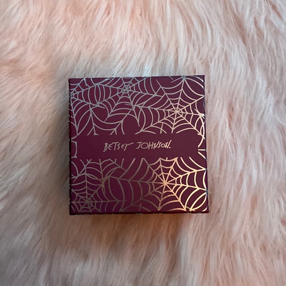 Betsey Johnson Metallic Silver Purple Spiderwebs Halloween Box Jewelry Storage - Picture 1 of 5